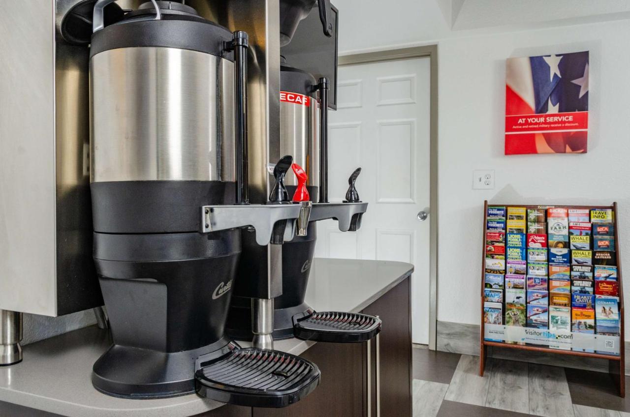 Studio 6-Fresno, Ca - Extended Stay Pinedale Екстериор снимка