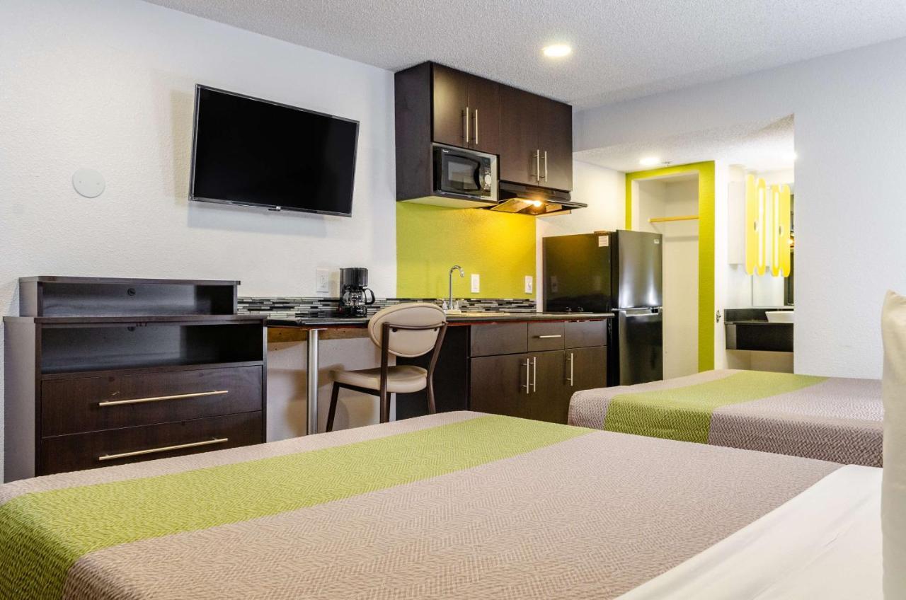 Studio 6-Fresno, Ca - Extended Stay Pinedale Екстериор снимка